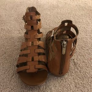 Sam Edelman tan gladiator sandals